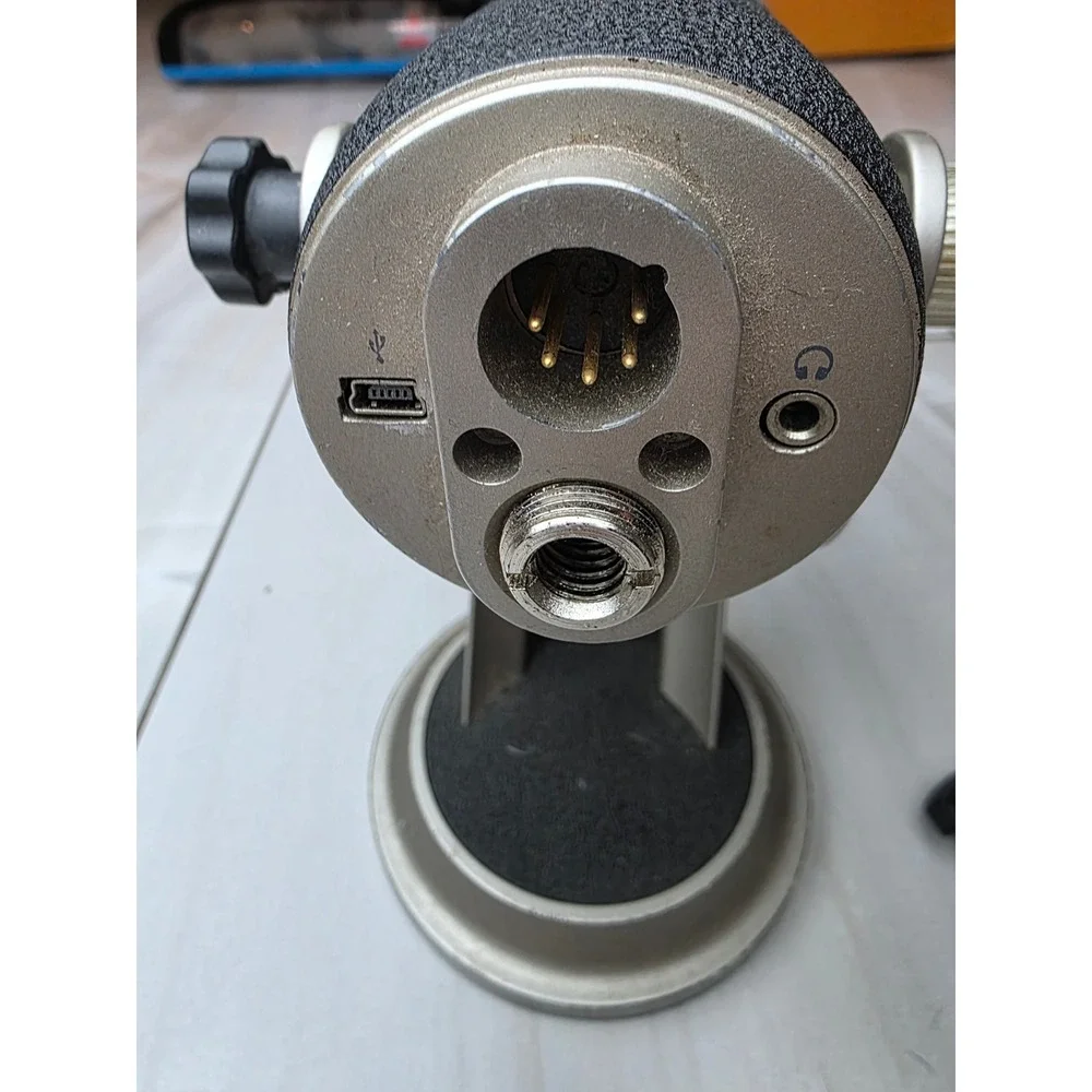 Blue Yeti Pro USB XLR‎ Condenser Microphone Black Silver Professional Record W2